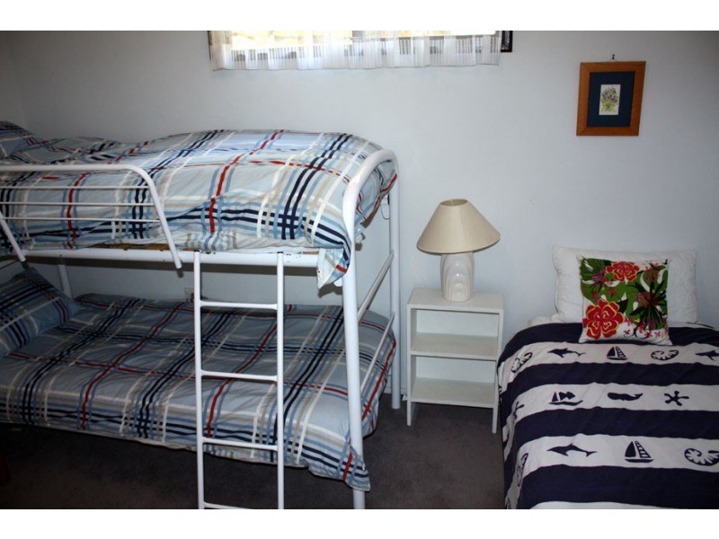 30 Fairscene Cres, Avoca Beach NSW 2251