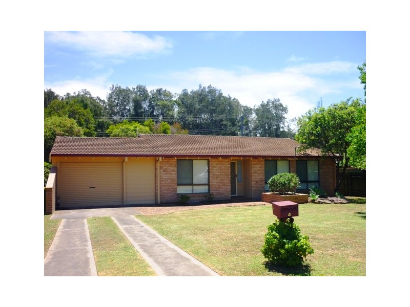 4 Yarang Close, Terrigal NSW 2260