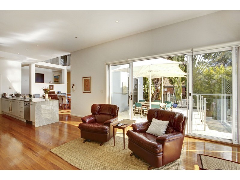 29 Avoca Drive, Avoca Beach NSW 2251