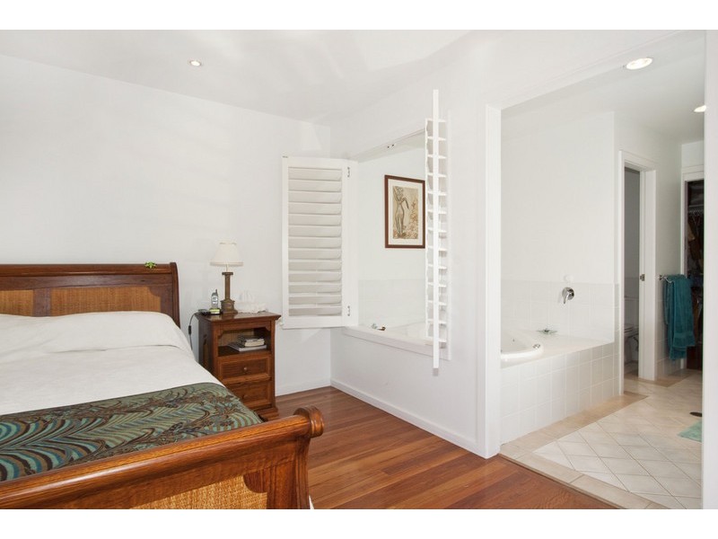 29 Avoca Drive, Avoca Beach NSW 2251