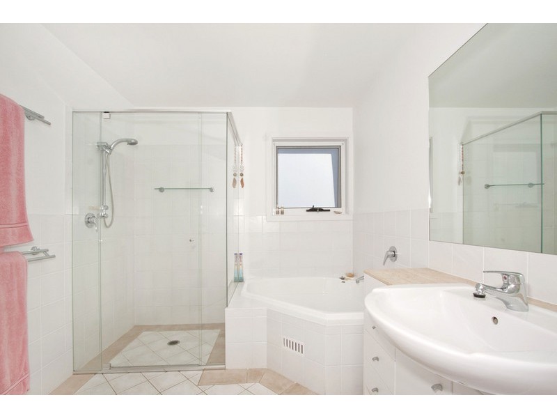 29 Avoca Drive, Avoca Beach NSW 2251