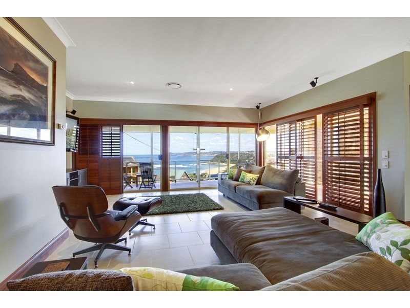 Forresters Beach NSW 2260