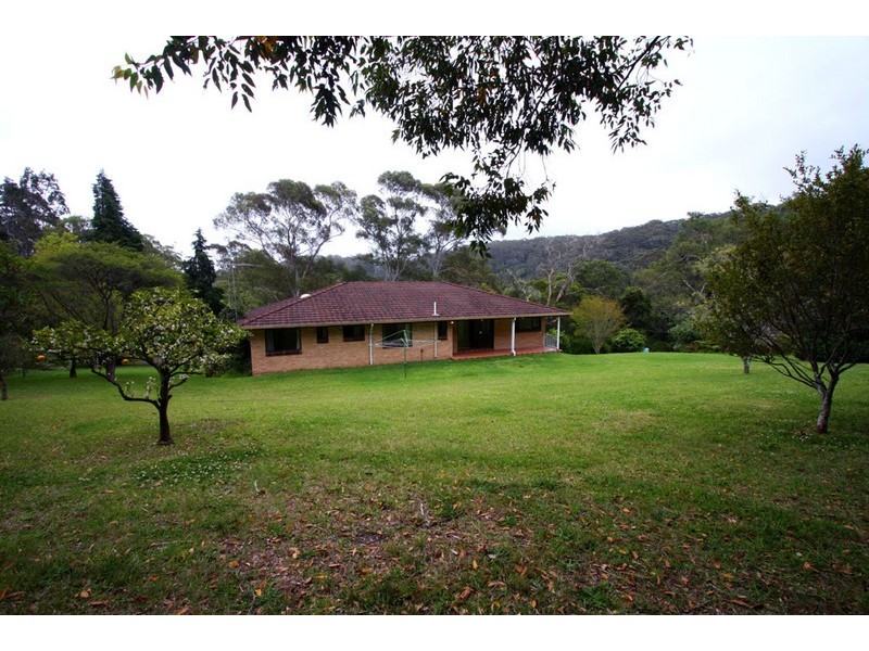 8 Okanagan Close, Wamberal NSW 2260