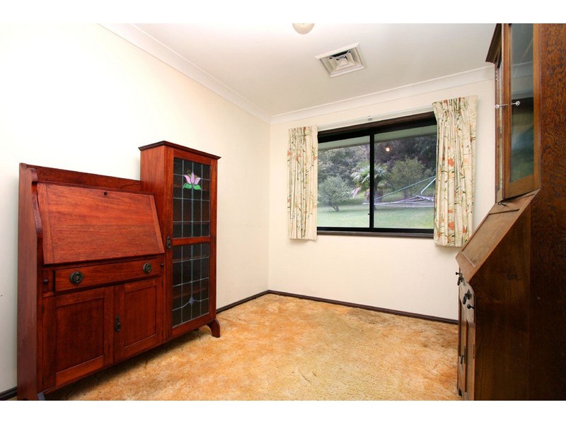 8 Okanagan Close, Wamberal NSW 2260