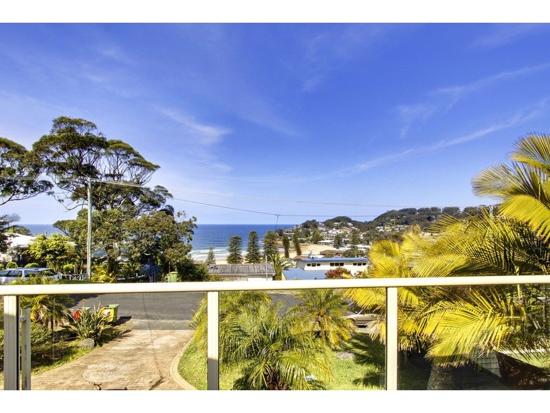 14 Warren Avenue, Avoca Beach NSW 2251
