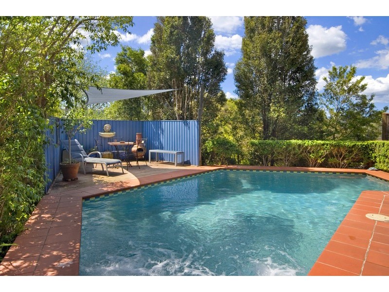 18 Coolawin Circle, Narara NSW 2250