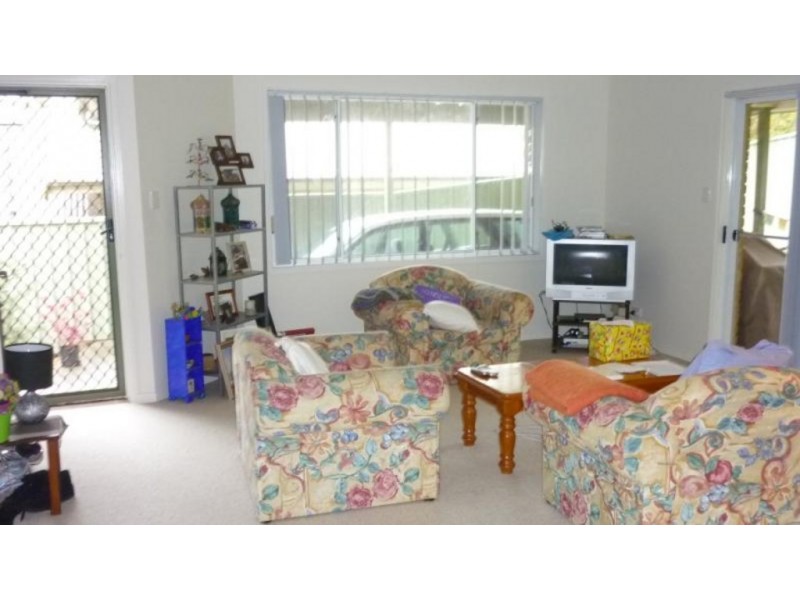 14 Karwin Ave, Springfield NSW 2250