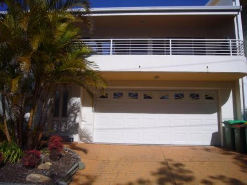 2/27 Wilson Road, Terrigal NSW 2260