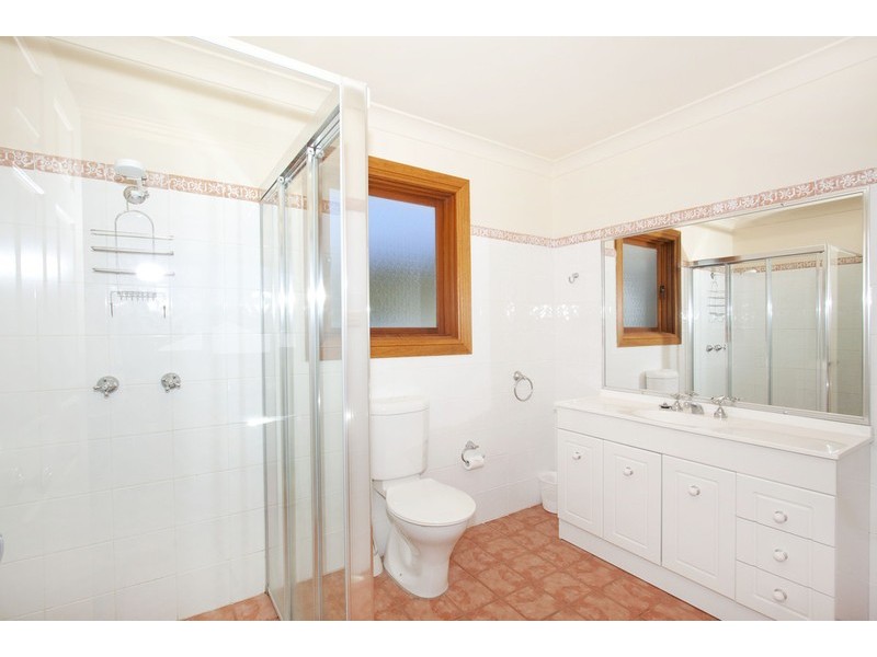 1/16 Avoca Drive, Avoca Beach NSW 2251