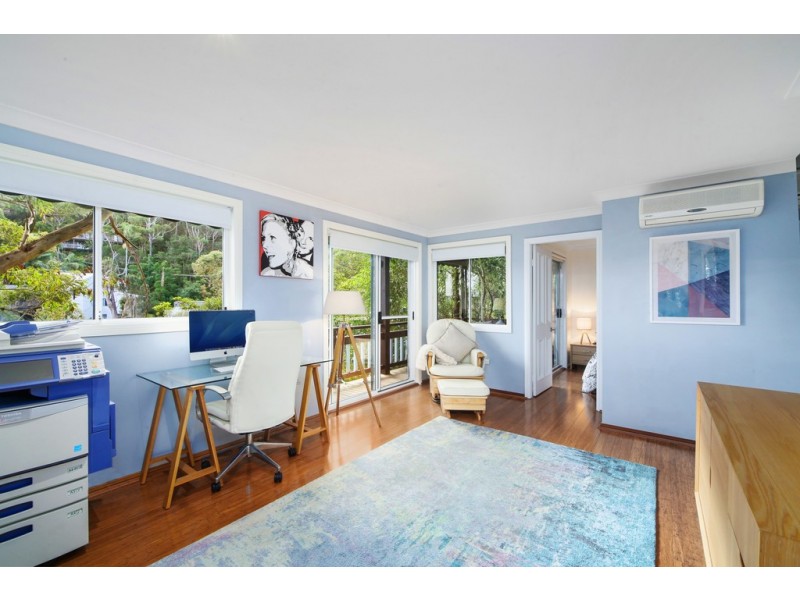 24 Surf Rider Avenue, North Avoca NSW 2260