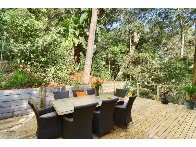 24 Surf Rider Avenue, North Avoca NSW 2260