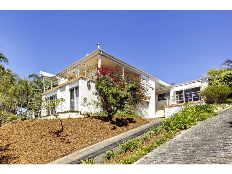 32 Helen Drive, Copacabana NSW 2251