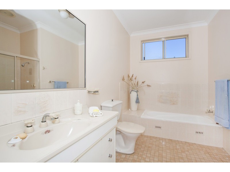24 Matong Lane, Avoca Beach NSW 2251