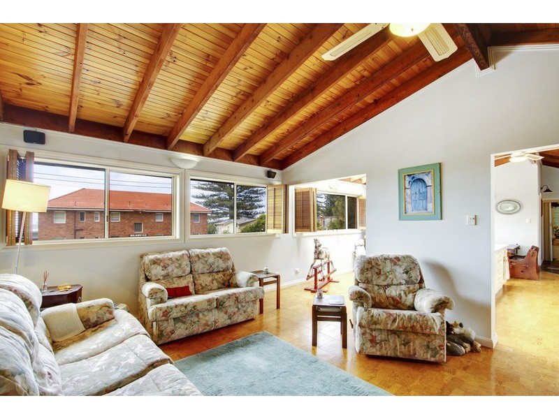5/162 Avoca Dr, Avoca Beach NSW 2251