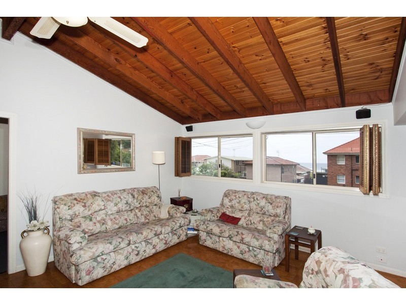 5/162 Avoca Dr, Avoca Beach NSW 2251