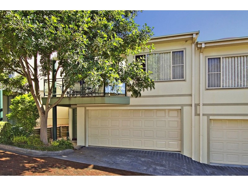 8/4 Karla Avenue, Terrigal NSW 2260