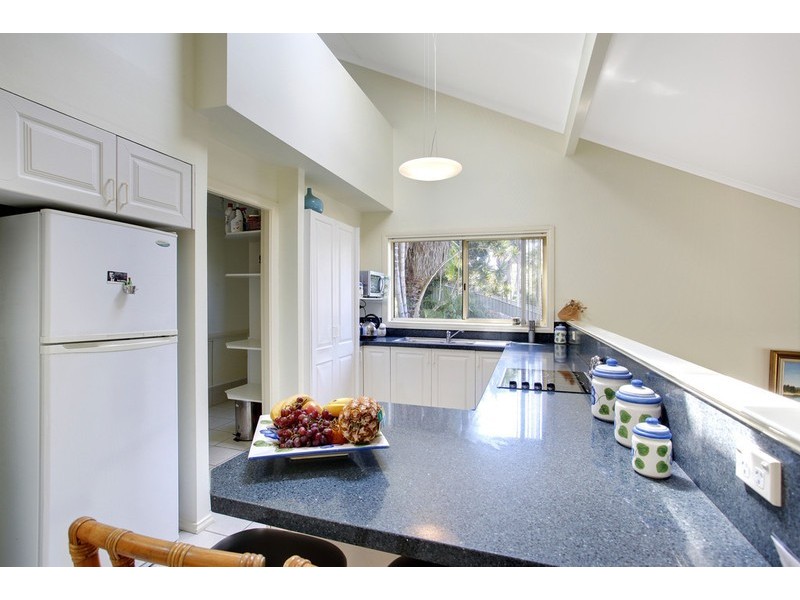 9a Hibiscus Avenue, North Avoca NSW 2260