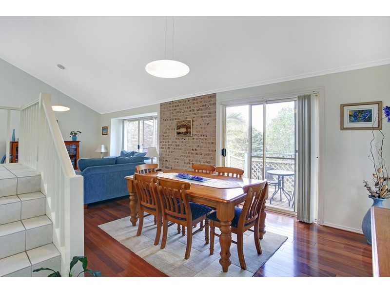 9a Hibiscus Avenue, North Avoca NSW 2260