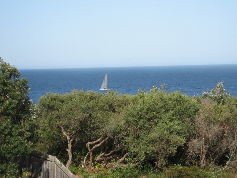 3 North Scenic Road, Forresters Beach NSW 2260