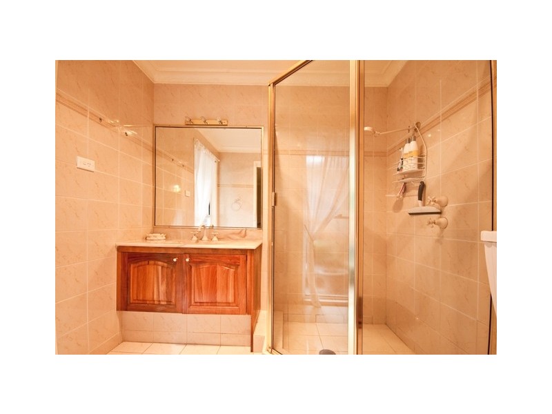 5 Highland Rd, Green Point NSW 2251