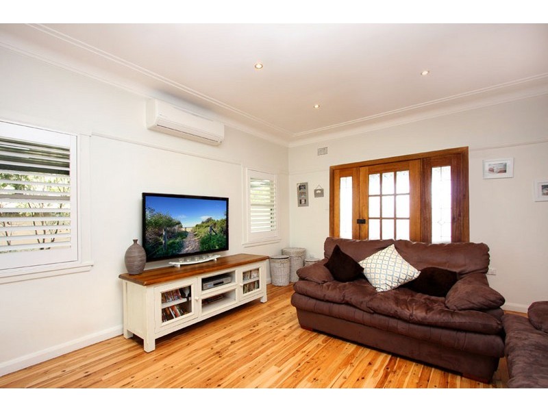 12 Jenkins Street, Davistown NSW 2251