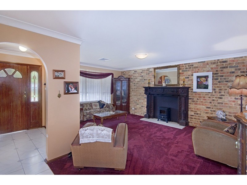 33 Coolawin Circle, Narara NSW 2250