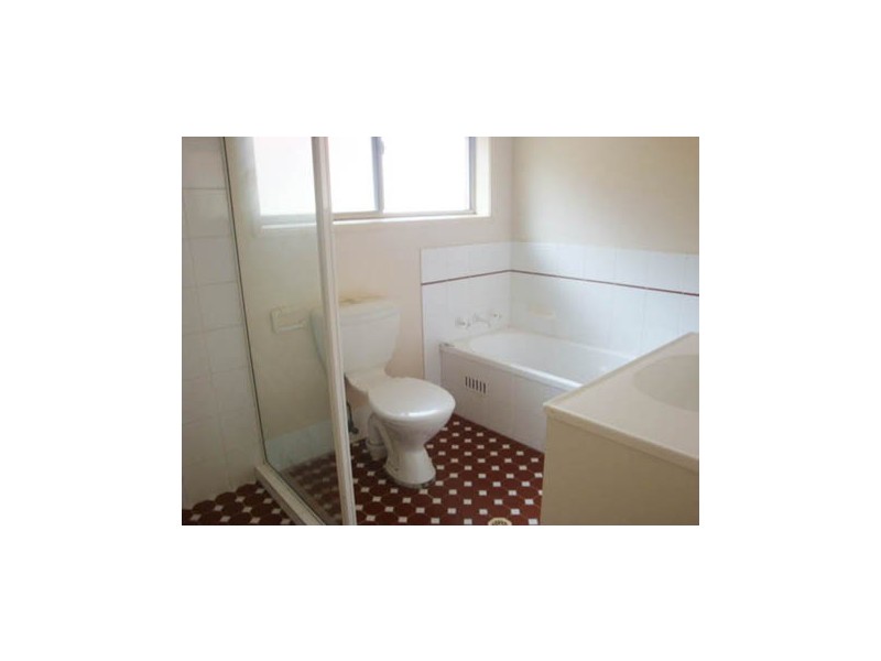 1/16 Kings Avenue, Terrigal NSW 2260