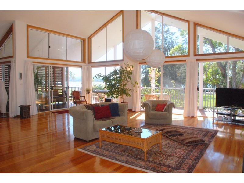 232 Burge Road, Woy Woy NSW 2256