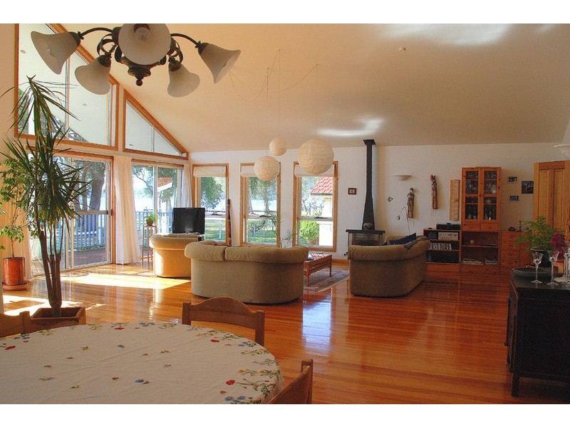 232 Burge Road, Woy Woy NSW 2256