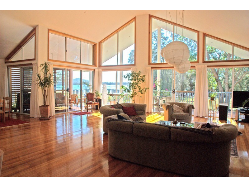 232 Burge Road, Woy Woy NSW 2256