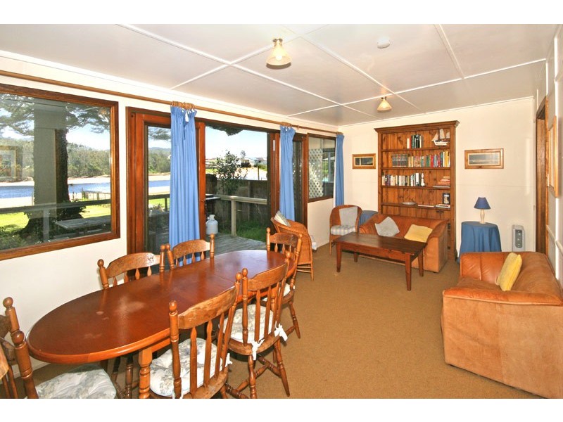 13 Ficus Avenue, Avoca Beach NSW 2251