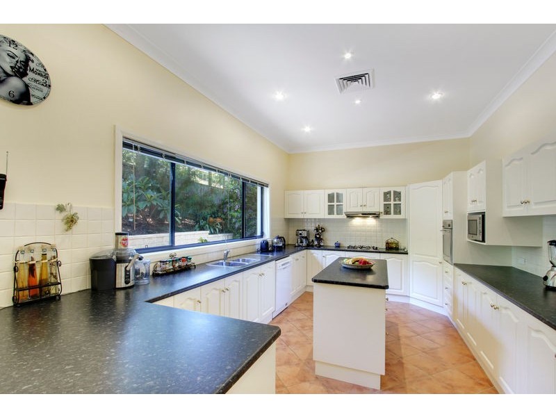 8 Dorchester Court, Terrigal NSW 2260