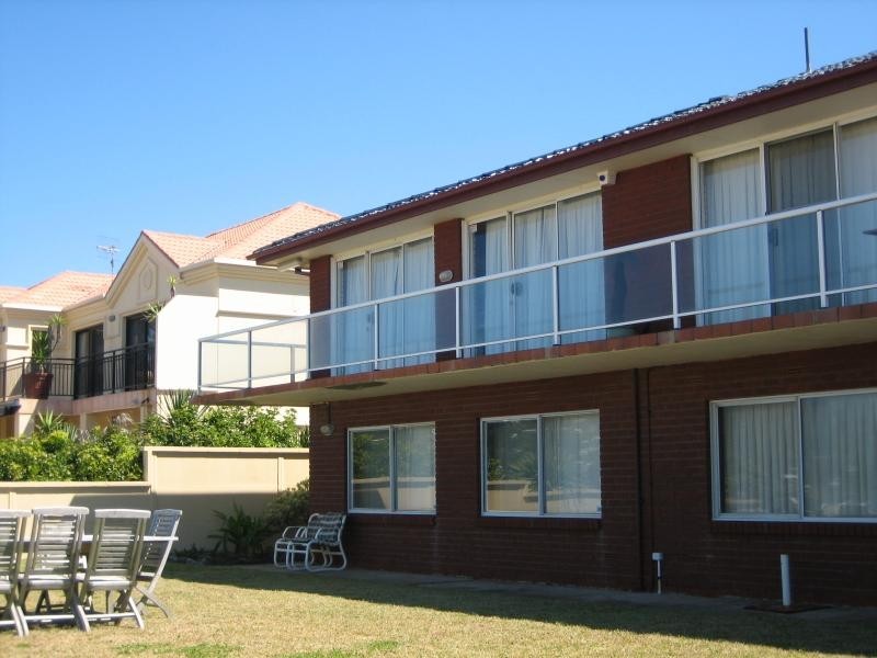 4/43 Ocean Street, North Avoca NSW 2260