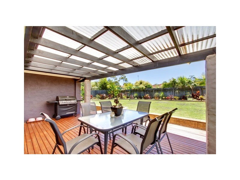 2 Kareel Close, Erina NSW 2250