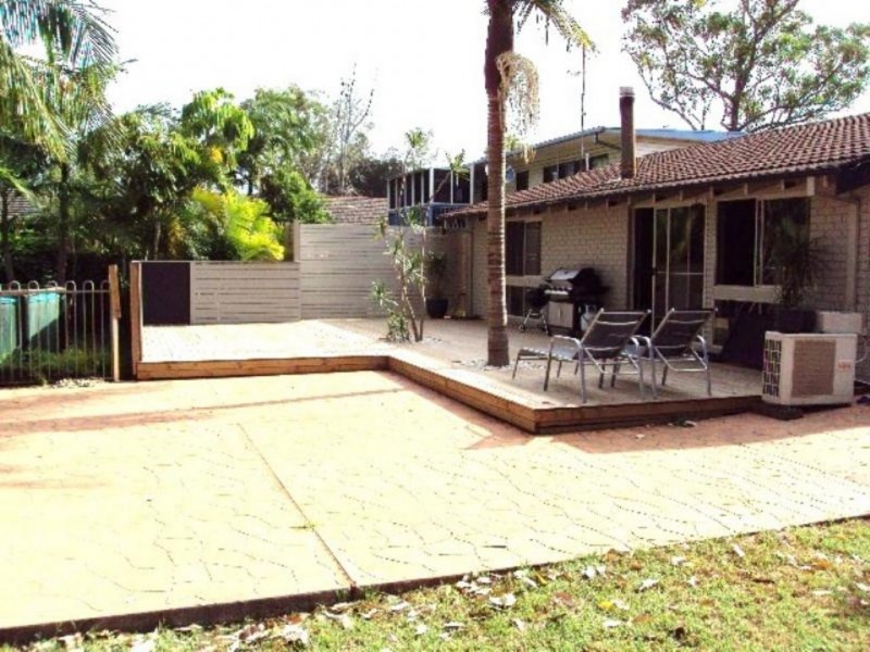 18 Algona Avenue, Kincumber NSW 2251