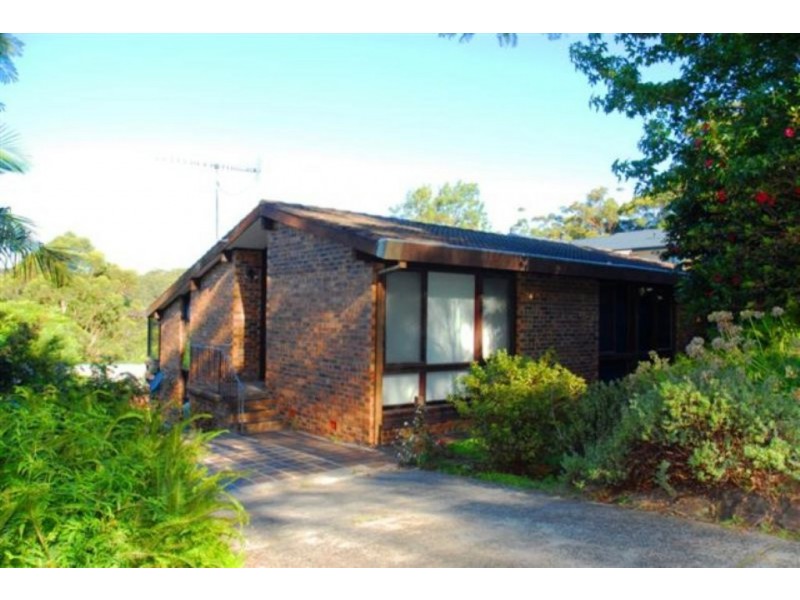 25 Laird Avenue, Avoca Beach NSW 2251