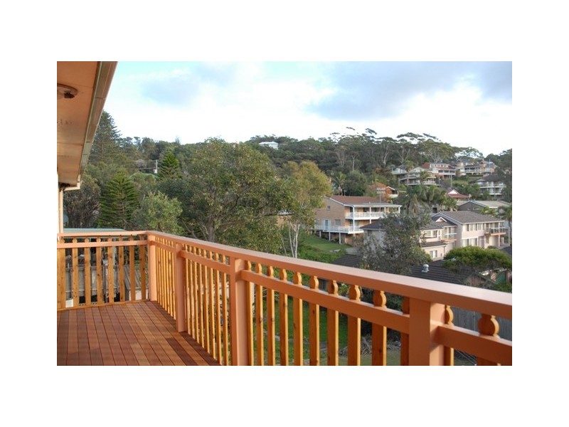 1/10 Woolunga Avenue, Terrigal NSW 2260