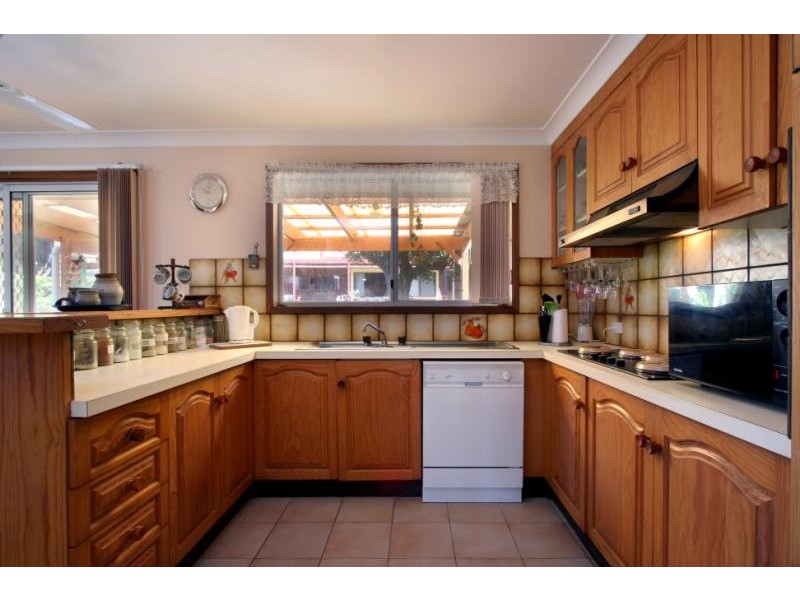 1 Adina Place, Wamberal NSW 2260