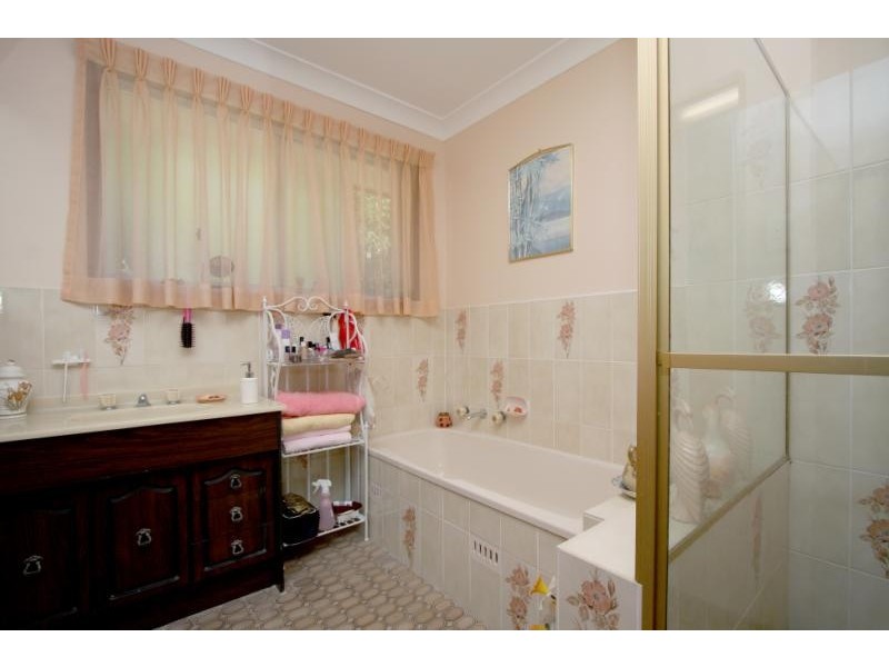 1 Adina Place, Wamberal NSW 2260