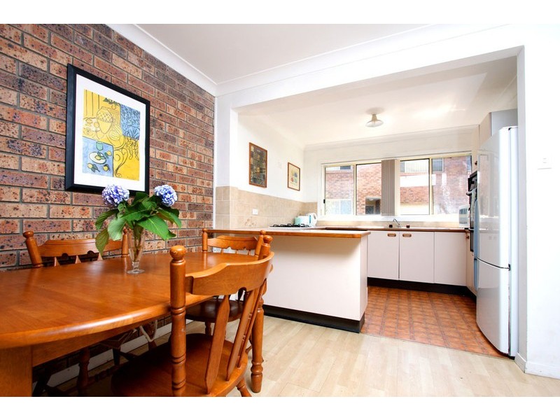 2/74-78 Ocean View Drive, Wamberal NSW 2260