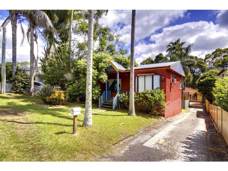 51 Old Gosford Road, Wamberal NSW 2260