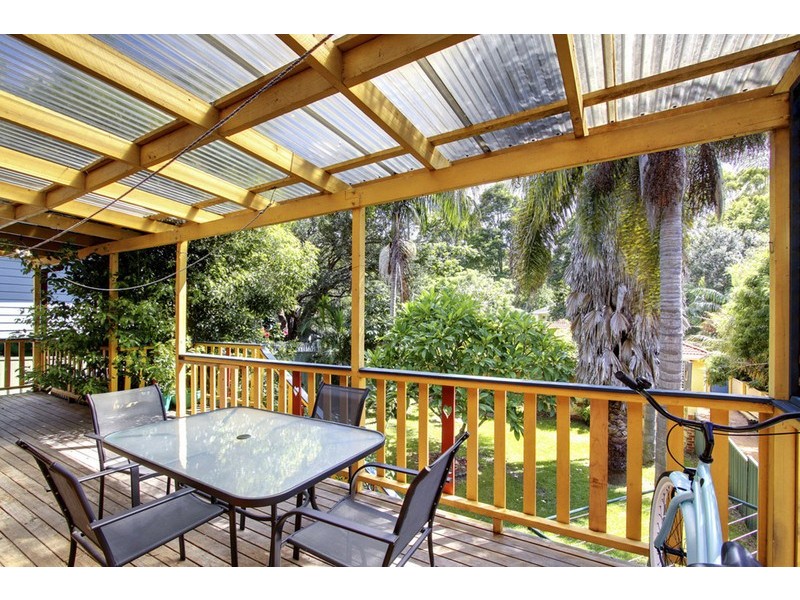 51 Old Gosford Road, Wamberal NSW 2260