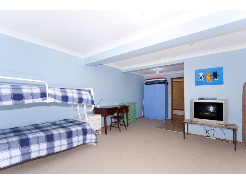 32 Beachview Esplanade, Macmasters Beach NSW 2251