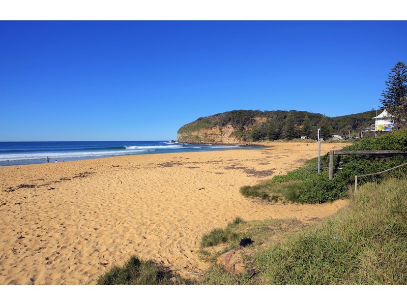 32 Beachview Esplanade, Macmasters Beach NSW 2251