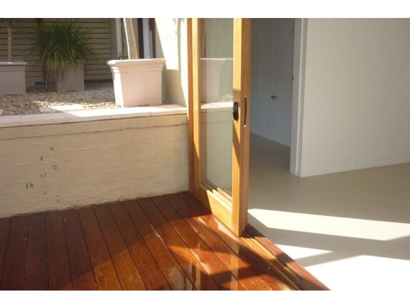 1/13 Woolunga Avenue, Terrigal NSW 2260