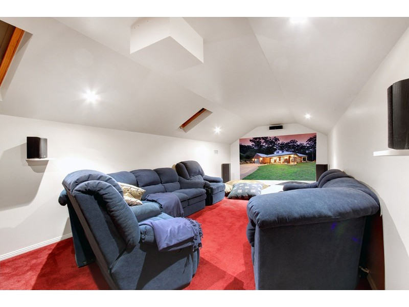 5 Avoca Valley Way, Kincumber NSW 2251