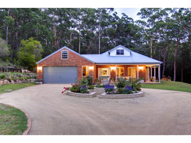 5 Avoca Valley Way, Kincumber NSW 2251