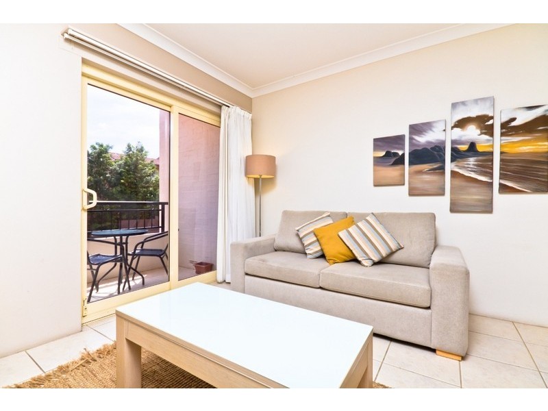 1/6 Maroomba Road, Terrigal NSW 2260