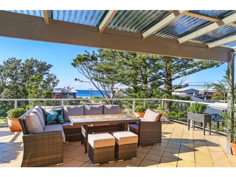 2/5 Dover Road, Wamberal NSW 2260