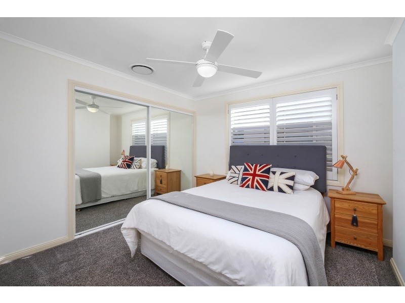 2/5 Dover Road, Wamberal NSW 2260
